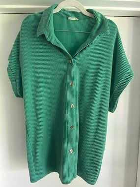 Women's Ribbed Button-Front Shirt - Green